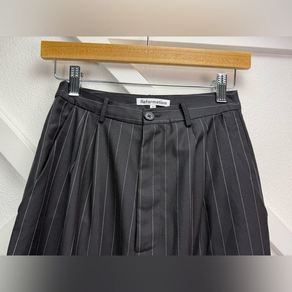 NWT Reformation Wool Blend Black Pinstripe Oren Wide Leg Pant Size 2 Petite - Picture 4 of 13